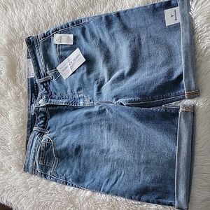 Bermuda jean shorts